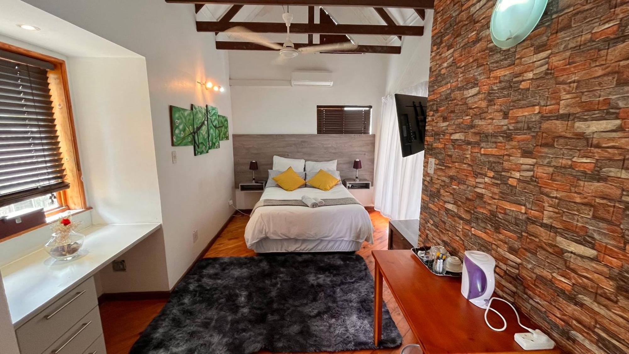 Hotel The Wood House Empangeni Exteriér fotografie